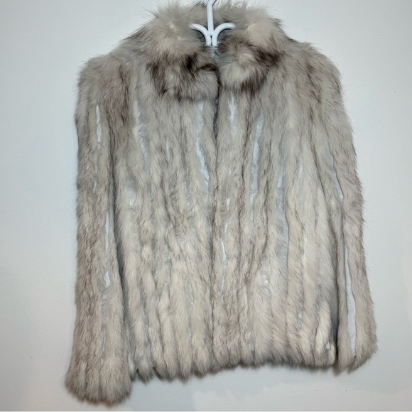 Saga Blue Fox Fur Coat size XL - Picture 2 of 15